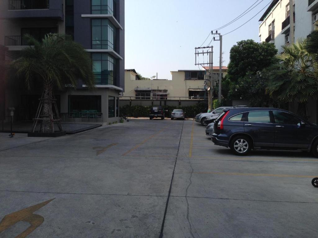 Ipremium Sukhumvit 81 Hotel Bangkok Luaran gambar