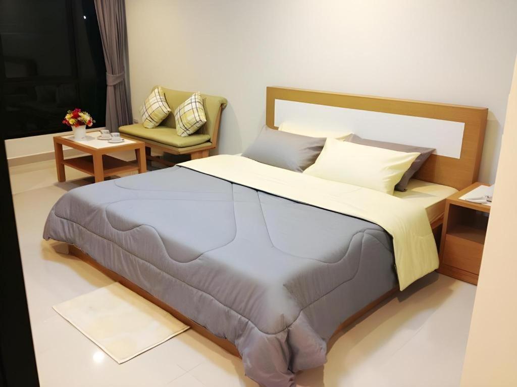 Ipremium Sukhumvit 81 Hotel Bangkok Luaran gambar