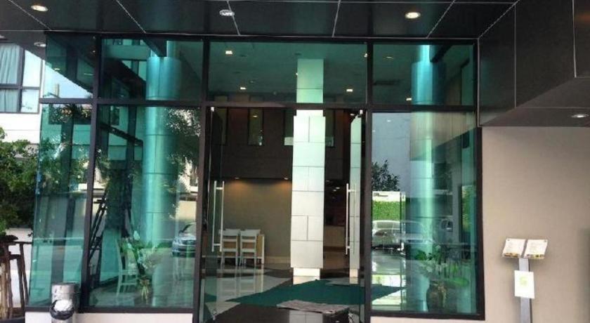 Ipremium Sukhumvit 81 Hotel Bangkok Luaran gambar