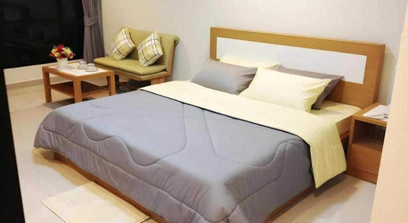 Ipremium Sukhumvit 81 Hotel Bangkok Luaran gambar