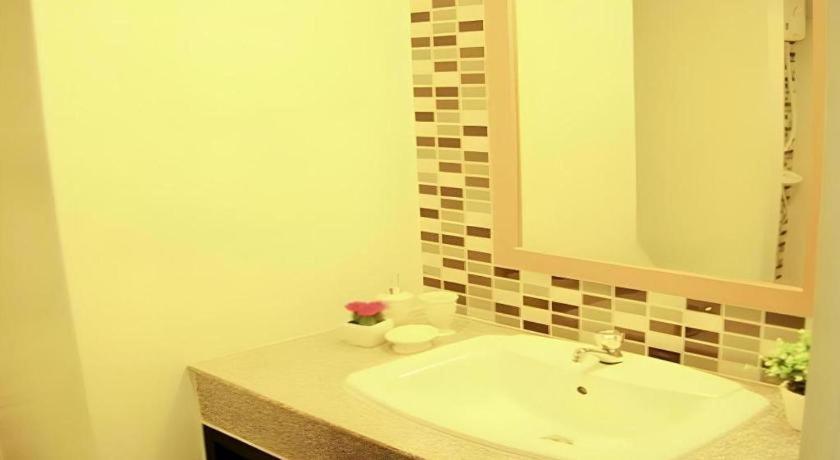 Ipremium Sukhumvit 81 Hotel Bangkok Luaran gambar